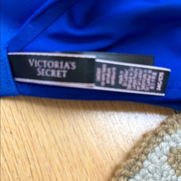 Victoria's Secret Blue and Purple Push-Up Bra - Picture 3 of 4